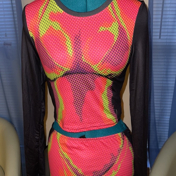 Neon Thermal Image Two Piece Skirt Set - Picture 3 of 5